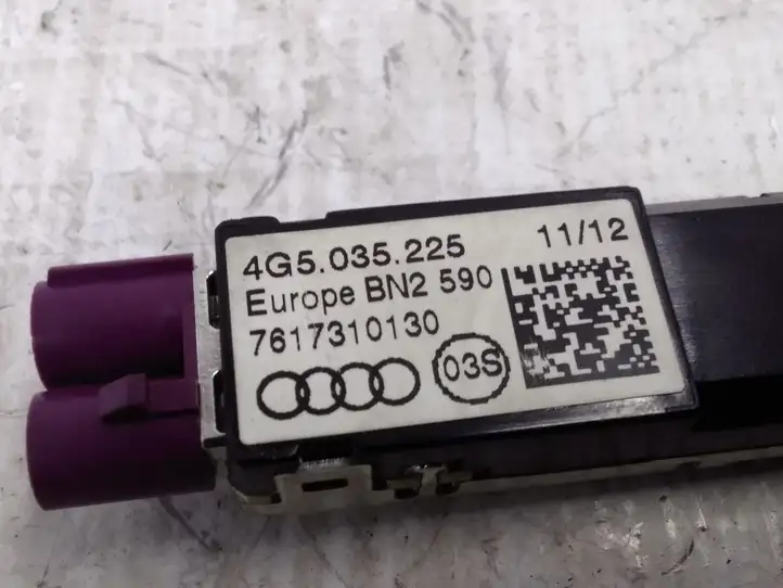 Audi A6 C7 (2011 - 2014) 4G5035225 Усилитель антенны — фото 2