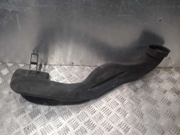 631048618 Chevrolet Cruze Oro paėmimo kanalo detalė (-ės)