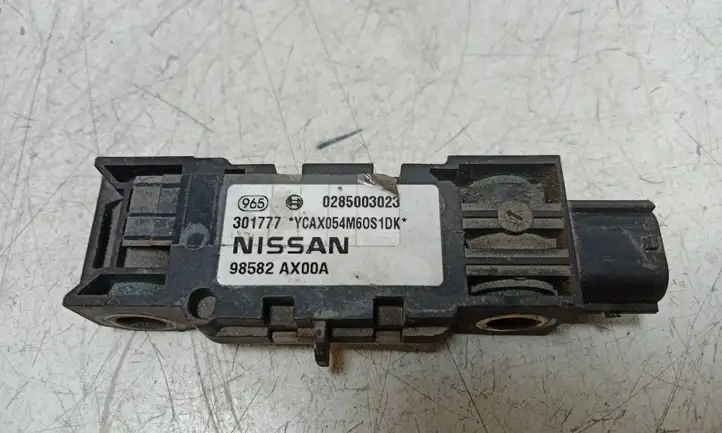 Nissan Micra (2003 - 2007) 0285003023 Датчик удара SRS — фото 2
