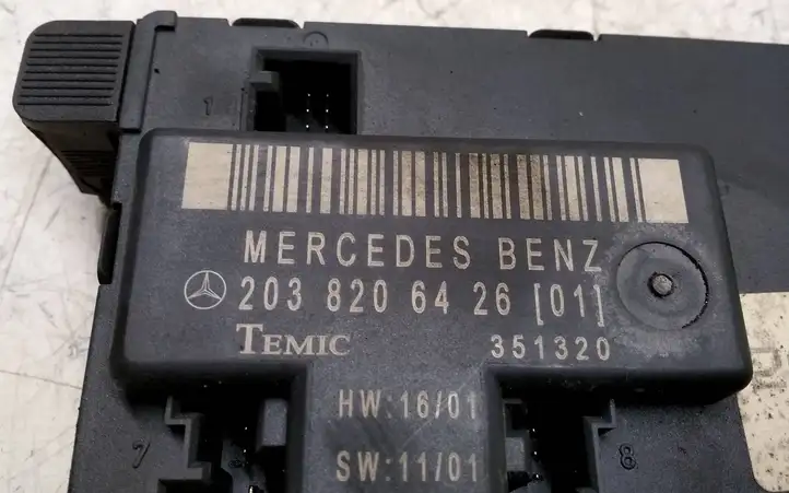 Mercedes-Benz C W203 (2000 - 2007) 2038206426 Блок управления дверью — фото 2