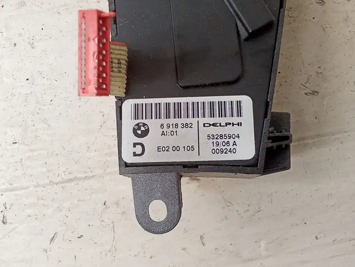 BMW 7 E65 E66 (2001 - 2008)  6918382 Управление регулеровки сидений 