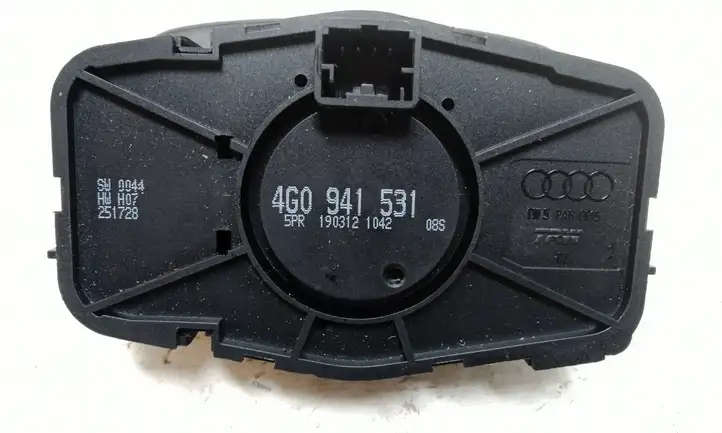 Audi A6 C7 (2011 - 2014) 4G0941531 Включатель фонарей — фото 3