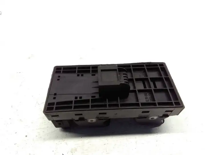 Audi A4 S4 B8 8K (2007 - 2011) 8K0959851D Блок кнопок стеклоподъемников — фото 3