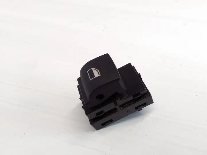 BMW 5 F10 F11 (2009 - 2016)  9241949 Кнопка стеклоподъемников