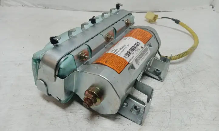 Nissan Almera N16 (2000 - 2010) Подушка безопасности пассажира — фото 3