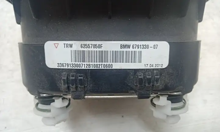 BMW 3 F30 F35 F31 (2012 - 2018) 679133007 Подушка безопасности руля — фото 3