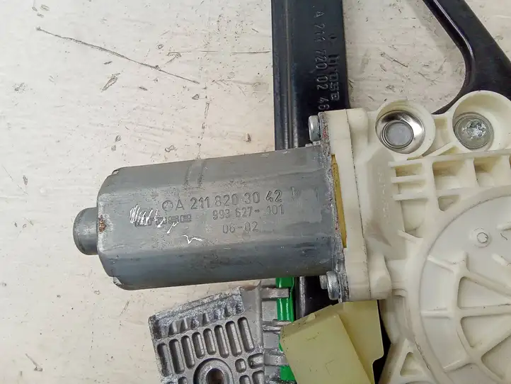 Mercedes-Benz E W211 (2002 - 2009)  A2117200246 Передний комплект электрического механизма для подъема окна