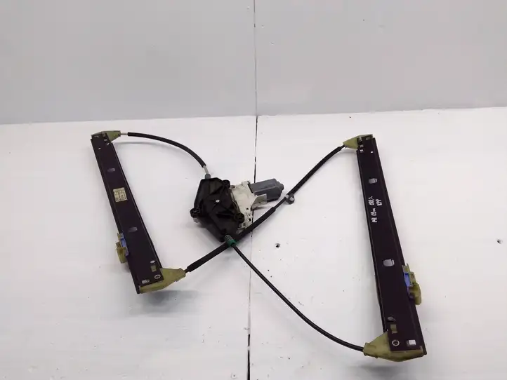 Audi A4 (2007 - 2011)  8K0959801A Передний комплект электрического механизма для подъема окна