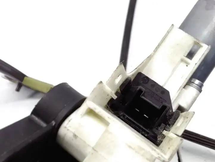 Audi A4 (2007 - 2011)  8K0959801A Передний комплект электрического механизма для подъема окна