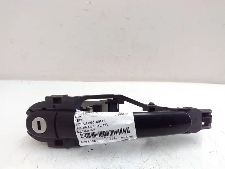 Seat Leon (1P) (2005 - 2012) 3B0837885G Наружная ручка двери — фото 1