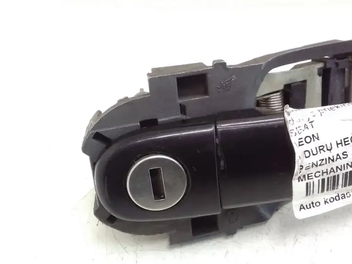 Seat Leon (1P) (2005 - 2012) 3B0837885G Наружная ручка двери — фото 3