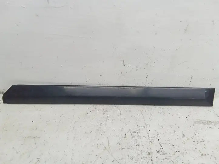 Opel Zafira A (1999 - 2003) 09270509 Молдинги задней двери — фото 1