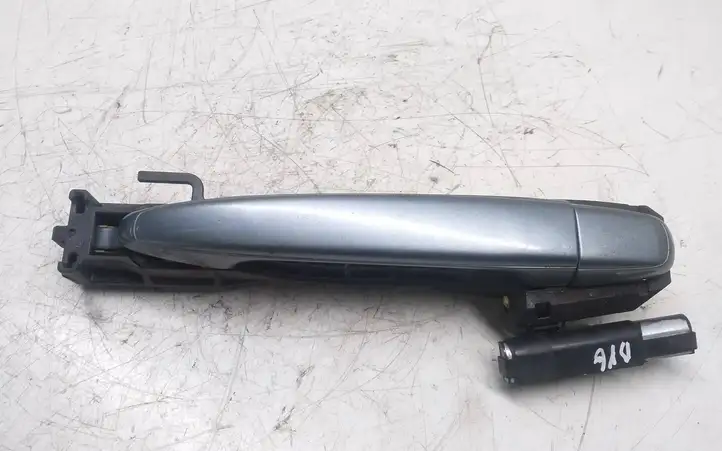 Subaru Outback (2009 - 2014) Наружная ручка задней двери — фото 1