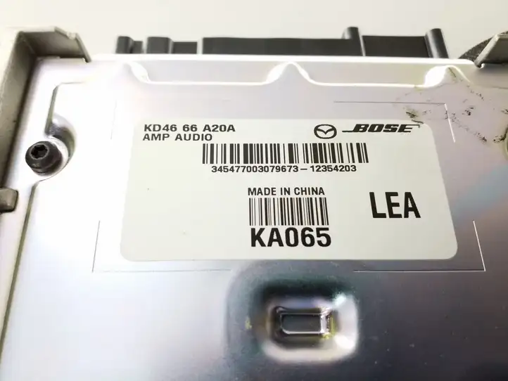 (2012 - 2015) KD4666A20A Усилитель звука — фото 3