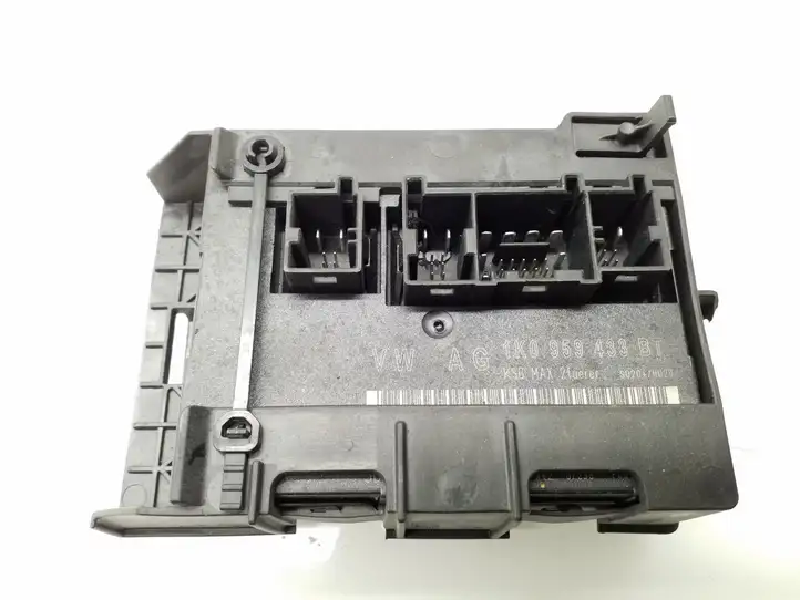 Volkswagen Golf Plus (2008 - 2014) 1K0959433BT Модуль комфорта — фото 1