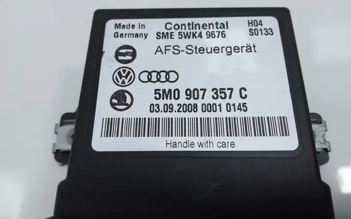 Volkswagen PASSAT B6 (2005 - 2010) 5M0907357C Блок розжига ксенона — фото 2