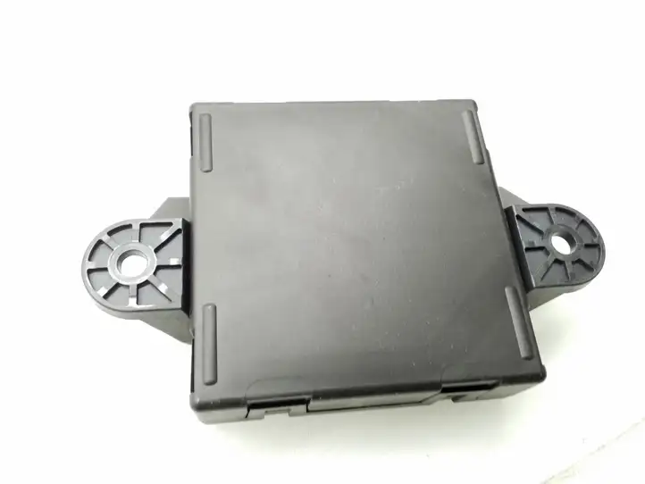 Mercedes-Benz E W212 (2009 - 2016)  A2128208326 Блок управления дверью