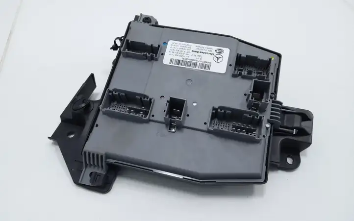 Mercedes-Benz EQC (2018 - )  A2059007147 Другие блоки управления / модули