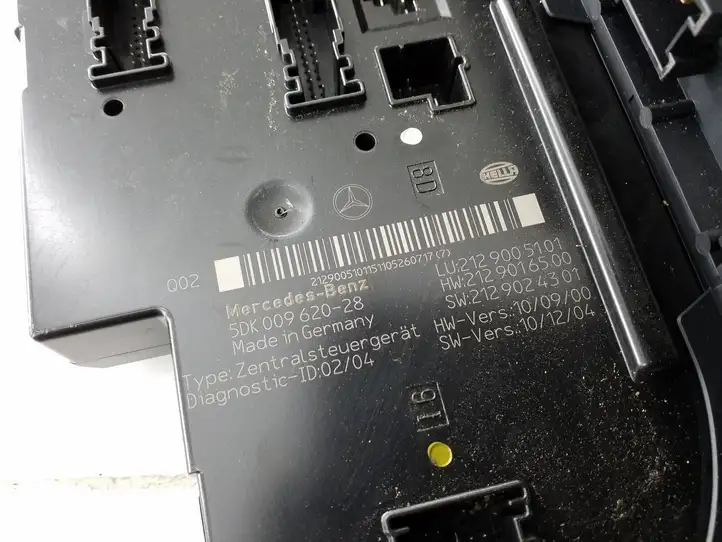 Mercedes-Benz E W212 (2009 - 2016) A2129005101 Модуль комфорта — фото 4