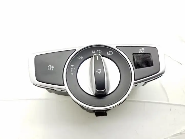 Mercedes-Benz EQC (2018 - ) A2059051810 Включатель фонарей — фото 1