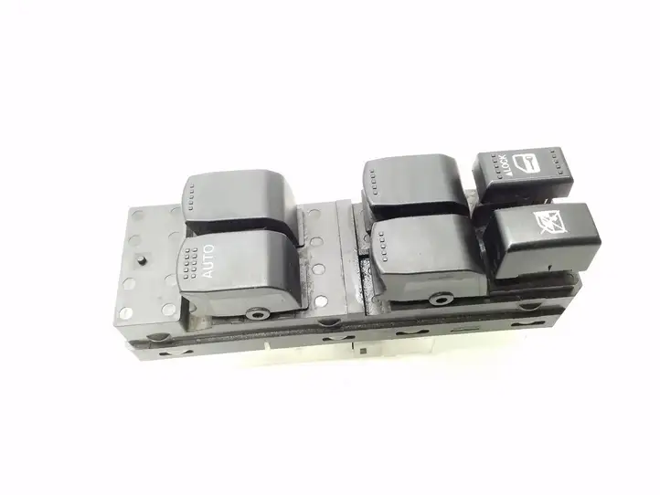 Suzuki SX4 (2006 - 2009) 64J200947T Кнопка стеклоподъемников — фото 1