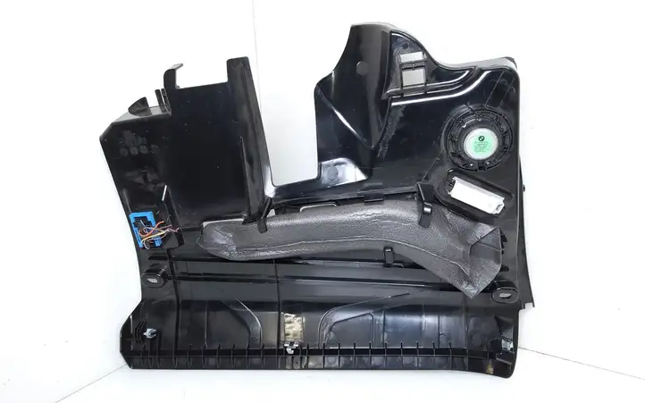 BMW 5 F10 F11 (2009 - 2016) 9209481 Нижняя отделка панели приборов — фото 3