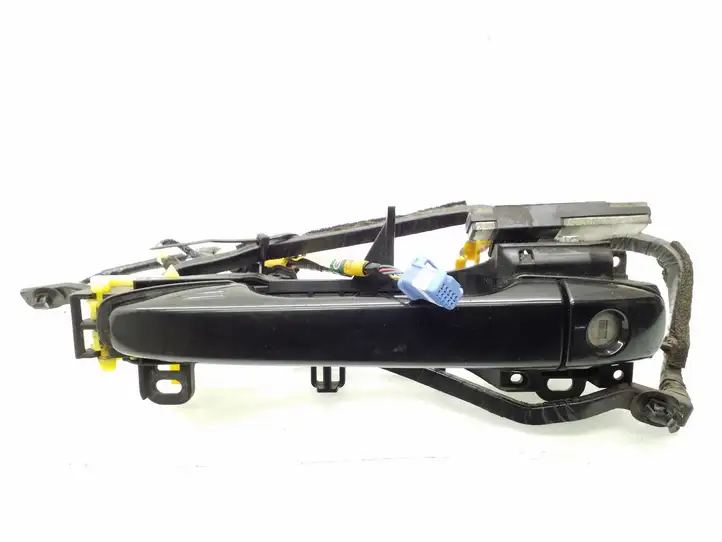 Toyota Prius (XW30) (2009 - 2015) 8974647050 Наружная ручка двери — фото 1