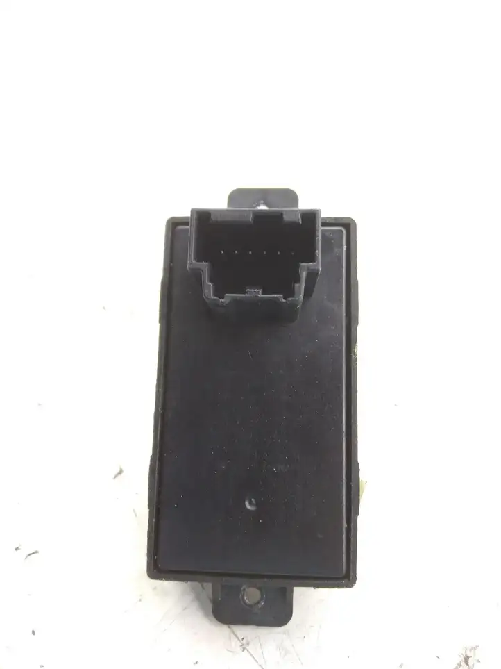 Opel Antara (2011 - 2017) 202007457 Кнопка стеклоподъемников — фото 2