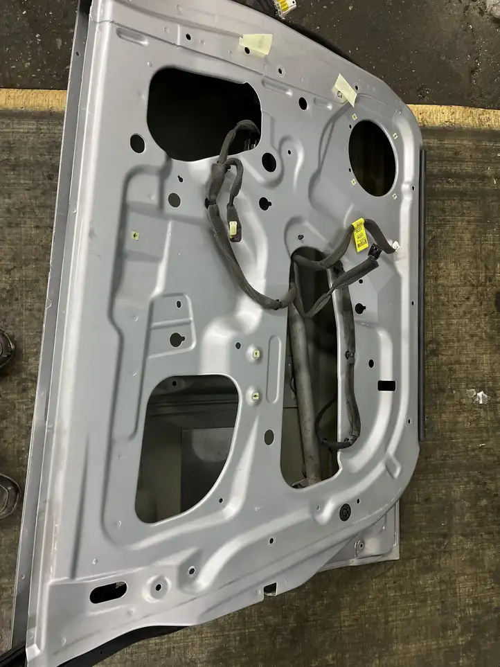 Opel Antara (2011 - 2017) Дверь — фото 3