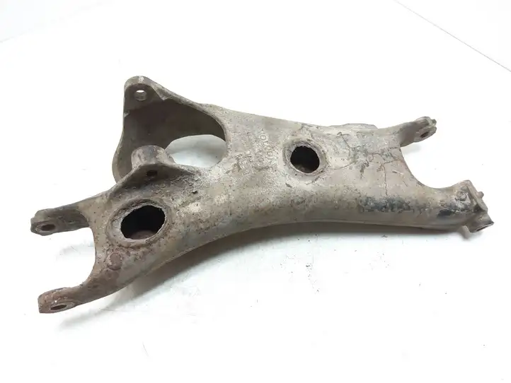 Volvo XC90 (2006 - 2014)  8666346 Вилы