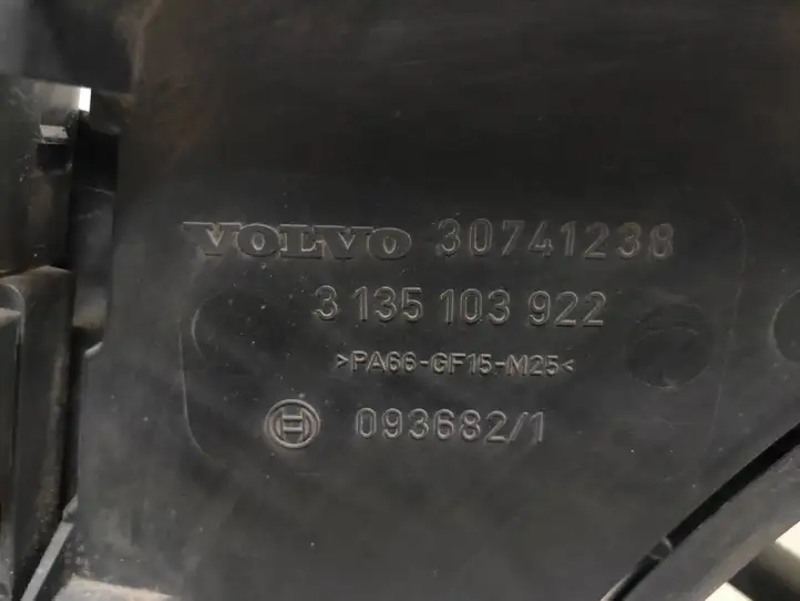 Volvo V70 (2004 - 2007) 30741144 Электровентилятор радиатора — фото 4