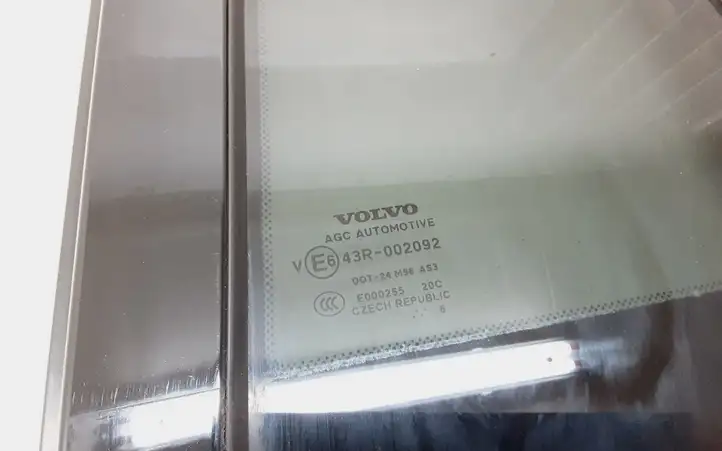 Volvo XC90 (2014 - 2019) 31352994 Форточка двери — фото 3