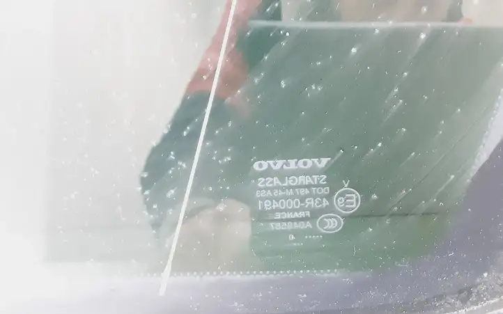 Volvo XC60 (2008 - 2013) 43R000491 Заднее боковое стекло — фото 3