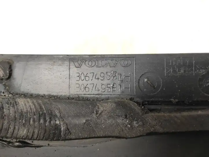 Volvo XC90 (2006 - 2014)  30674957 Заднее боковое стекло кузова