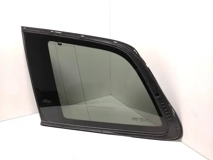 Volvo XC90 (2014 - 2019)  31402723 Заднее боковое стекло кузова