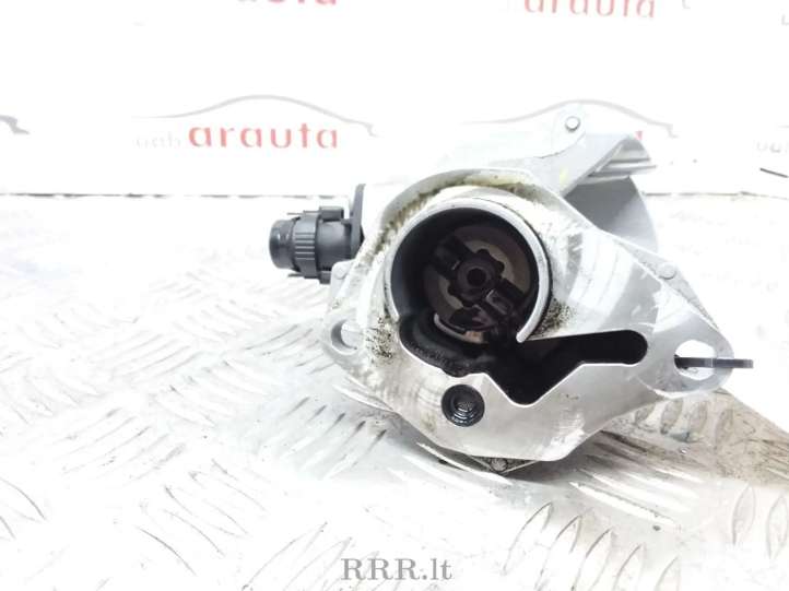 46505272R Nissan Qashqai Siurblys vakuumo