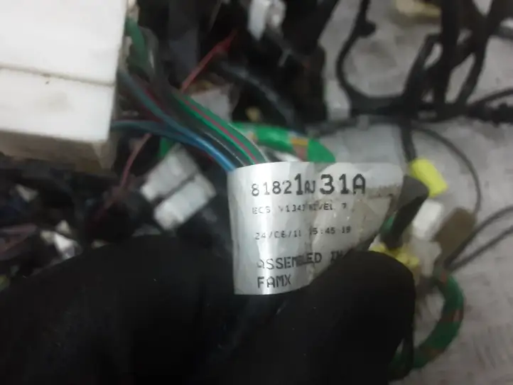 Subaru Outback (2009 - 2014) 81821AJ31A Прочая электропроводка — фото 2