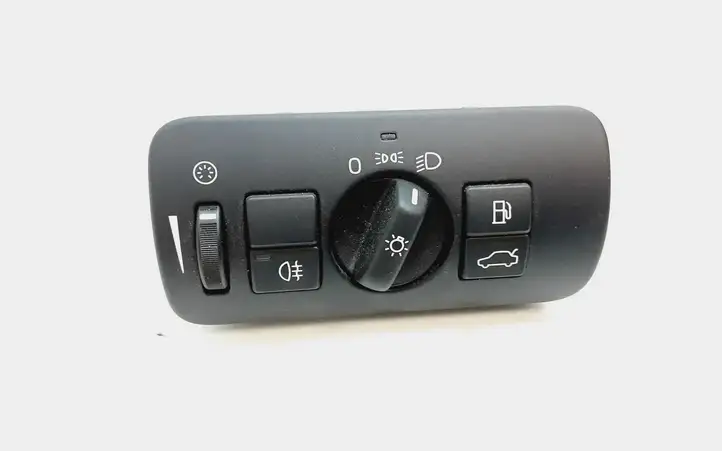 Volvo V60 (2010 - 2013) 30739432 Включатель фонарей — фото 1