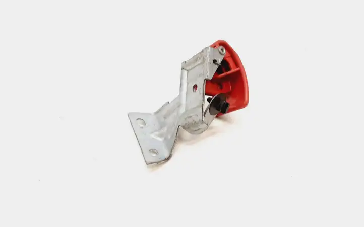 Volvo V50 (2004 - 2008) Ручка открытия капота — фото 2