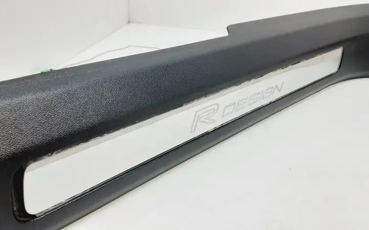 Volvo XC90 (2014 - 2019) 31363649 Внутренняя отделка переднего порога — фото 3