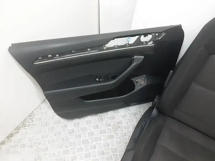 Volkswagen PASSAT B8 (2015 - ) 3G0 Комплект салона — фото 8