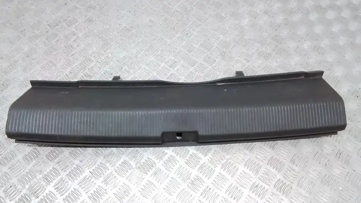 Volkswagen PASSAT B7 USA (2012 - 2016) 561863459 Отделка порога багажника — фото 1