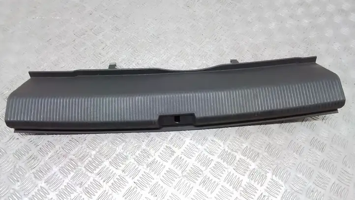Volkswagen PASSAT B7 USA (2012 - 2016) 561863459 Отделка порога багажника — фото 1