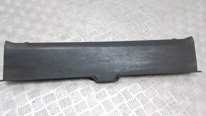 Volvo S80 (2006 - 2009) Отделка порога багажника — фото 3
