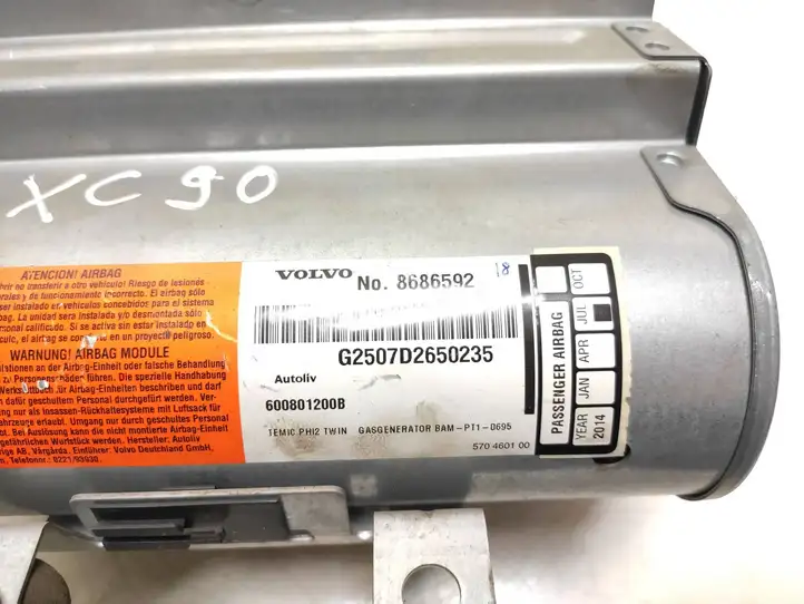 Volvo XC90 (2006 - 2014)  8686592 Подушка безопастности пассажира