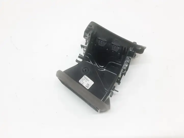 BMW 5 F10 F11 (2009 - 2016) 9166883 Боковой воздушный дефлектор — фото 3