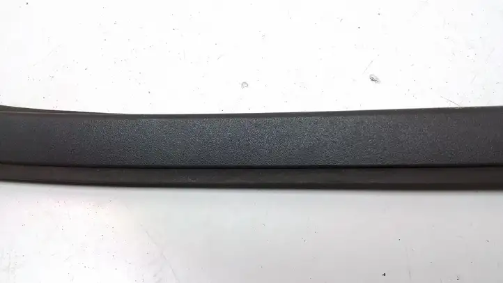 Volvo S60 (2010 - 2013) 31335864 Накладка стоек лобового стекла — фото 2