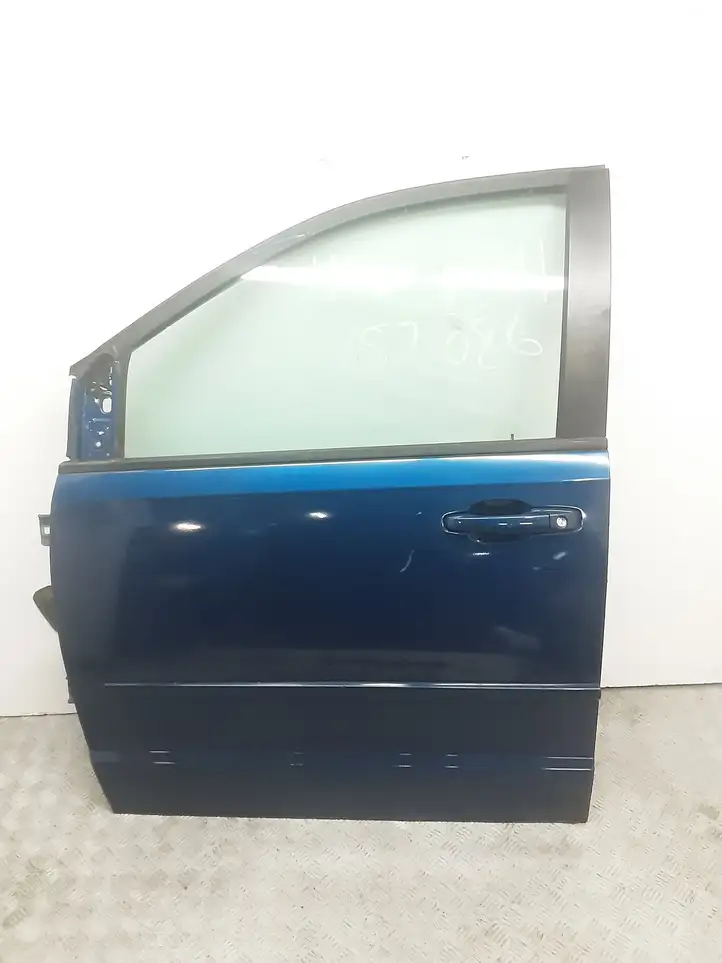 Dodge Grand Caravan (2007 - 2020) Дверь — фото 1