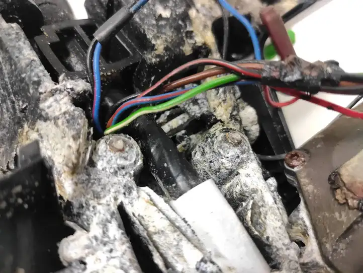 Volvo V60 (2010 - 2013)  3304941 Зеркало боковое с электрическим приводом