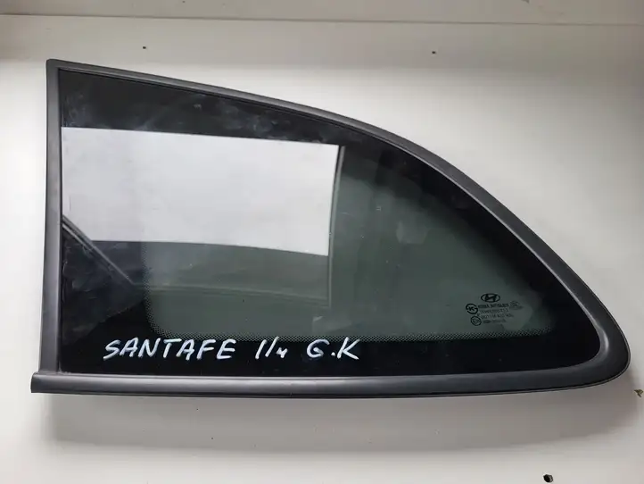 Hyundai Santa Fe (2009 - 2012) Заднее боковое стекло — фото 1